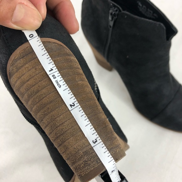 Carlos Santana black velour boots - Picture 5 of 7